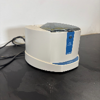 VWR PCR Plate Spinner image 0